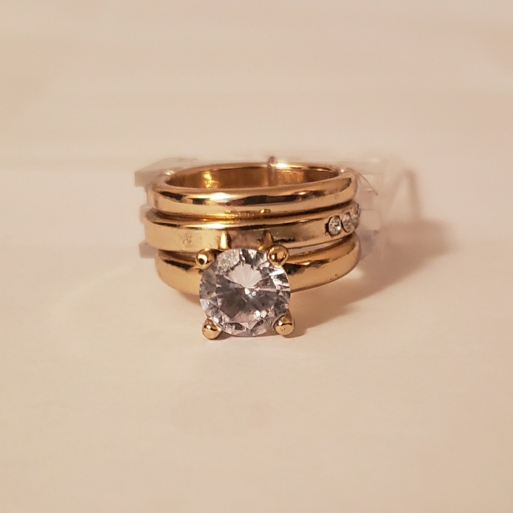 New Womens Ring